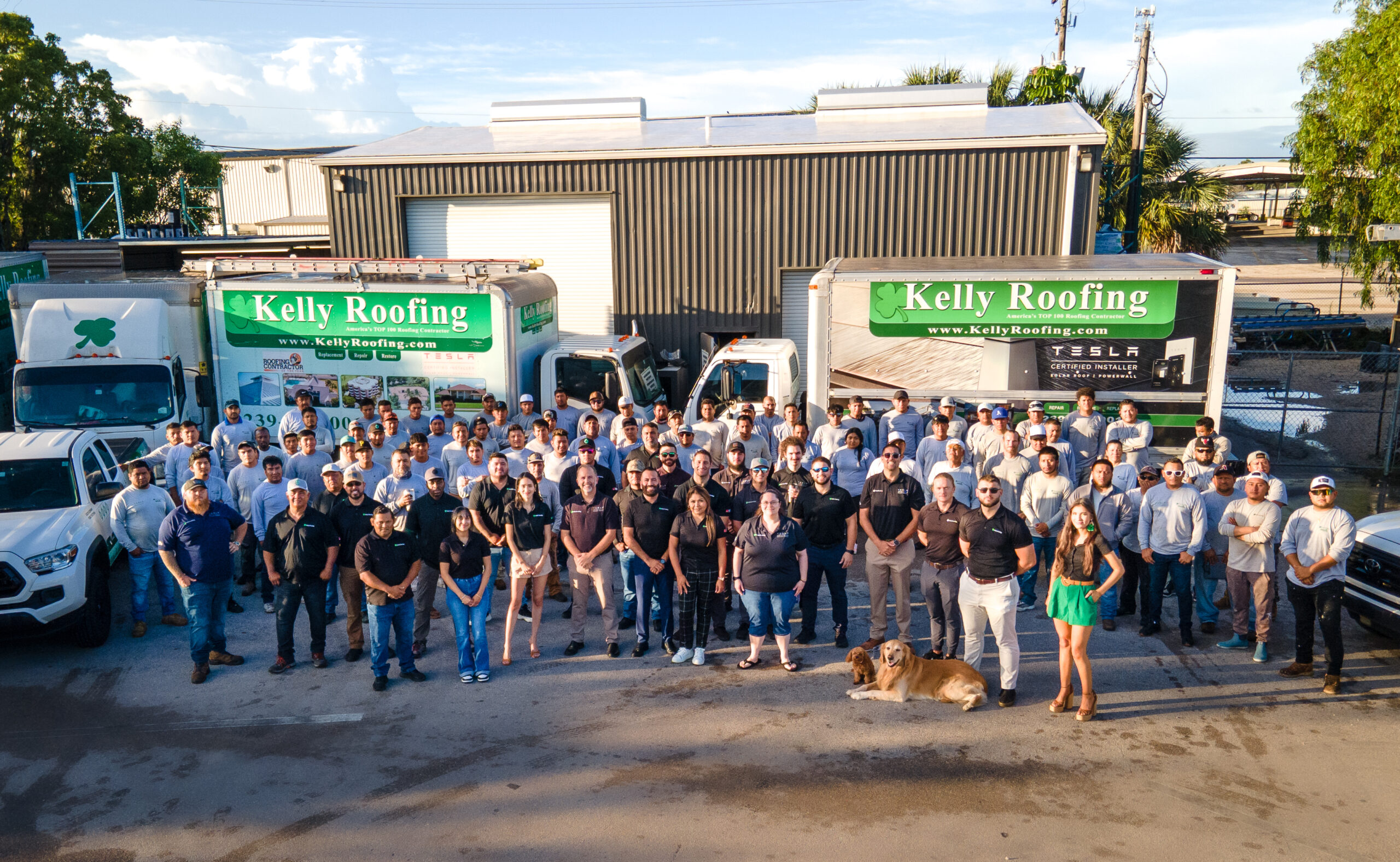 Kelly Roofing team members